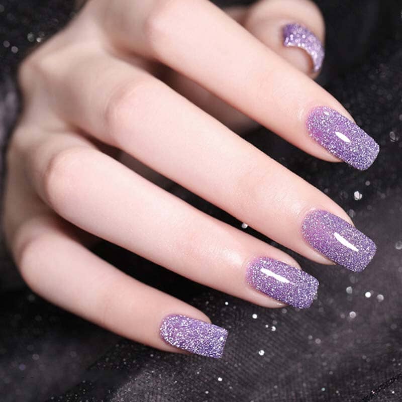 Gelnagellak met hoog dichtheid glitter